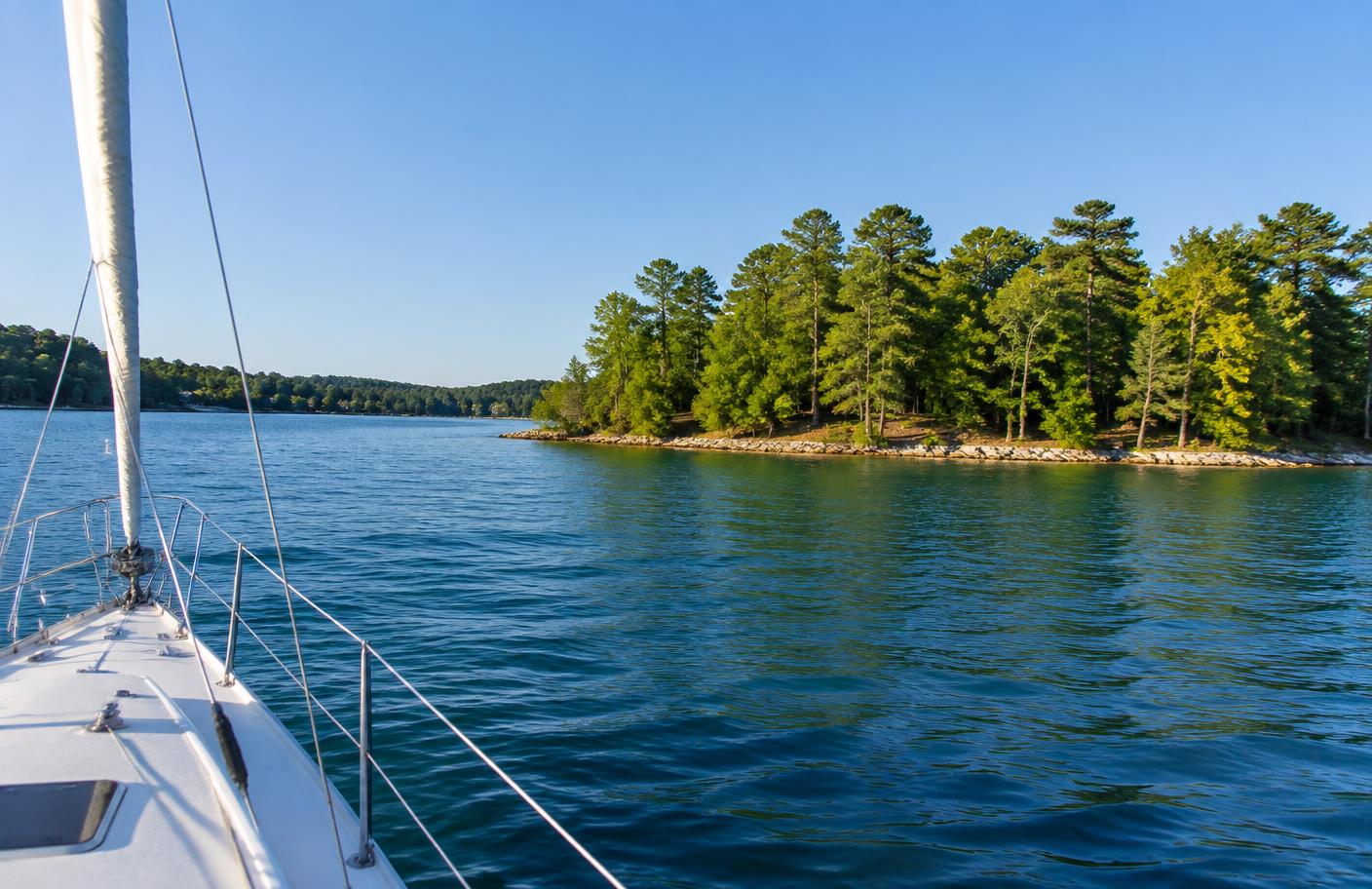 Editorial view of a wooded Lake Wylie shoreline